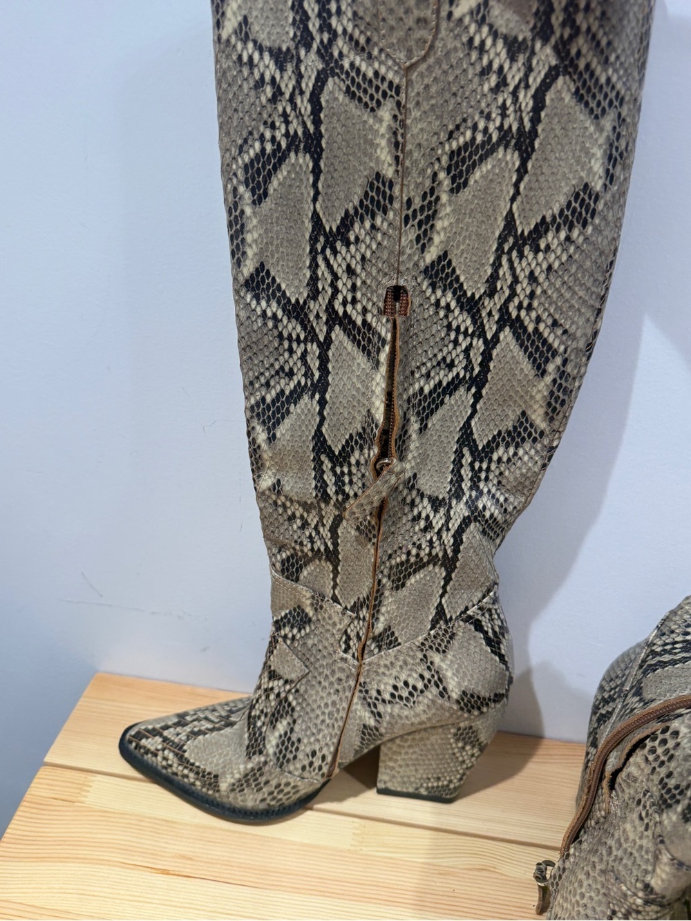 Alias Mae Westerly Knee High Boots Python Snake Leather Size EU 38 US 7.5-8 NWOB - Picture 5 of 15